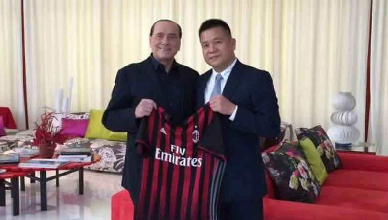 Silvio e la strana storia della vendita del Milan ai cinesi