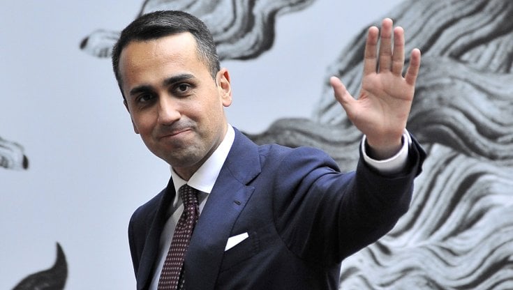 Di Maio va al Centro. Ora Conte lasci Draghi e riprenda gli elettori