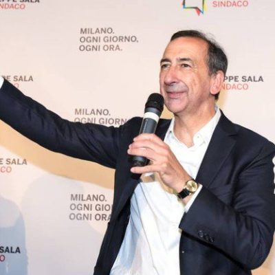 Sala ce la fa. E salva Renzi dalla disfatta