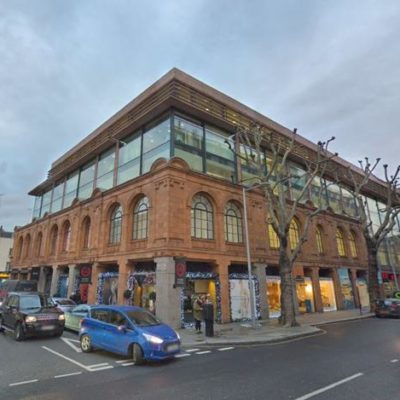 Quel palazzo di Londra è il labirinto degli specchi del Papa